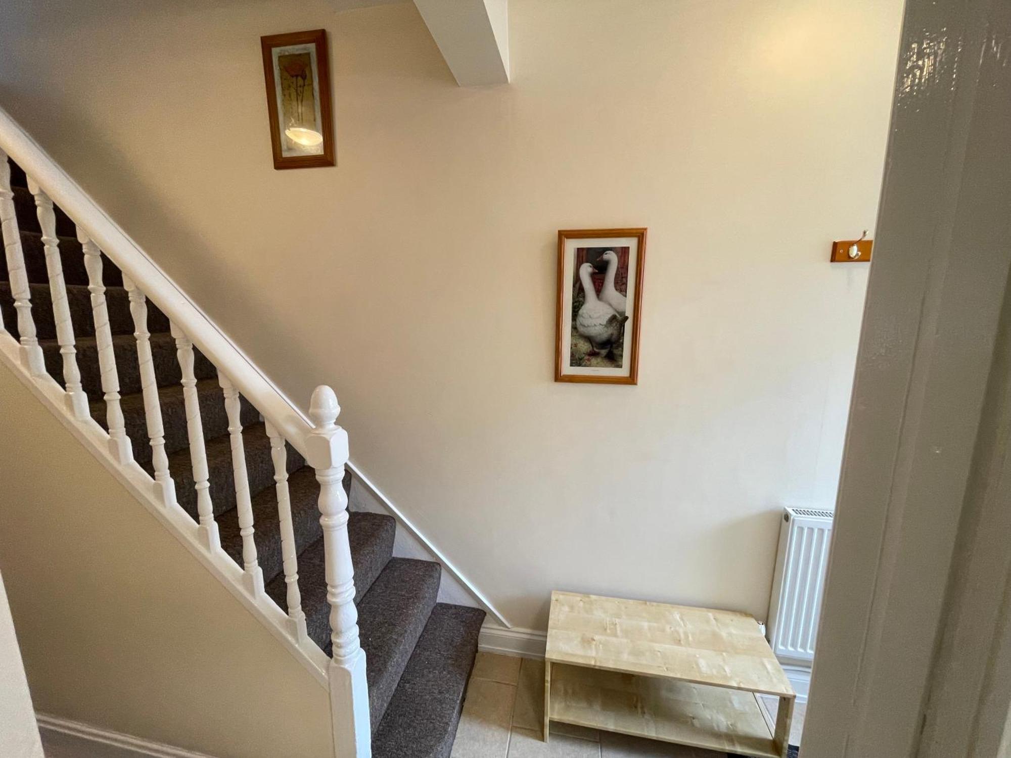 Apartamento Beanies Lornestreet Four Bed House Swindon Exterior foto